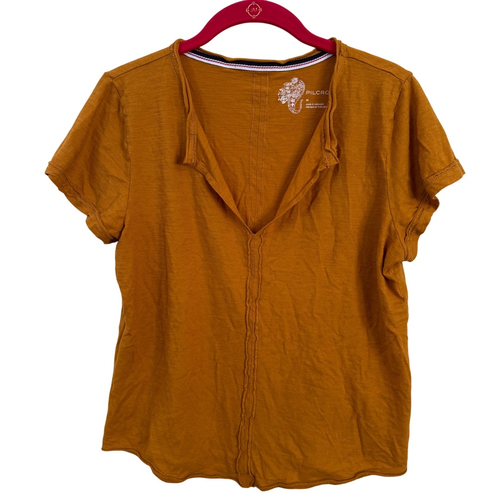 Pilcro Urban Outfitters Mustard V-Neck Raw Edge Short Sleeve Top Women's M